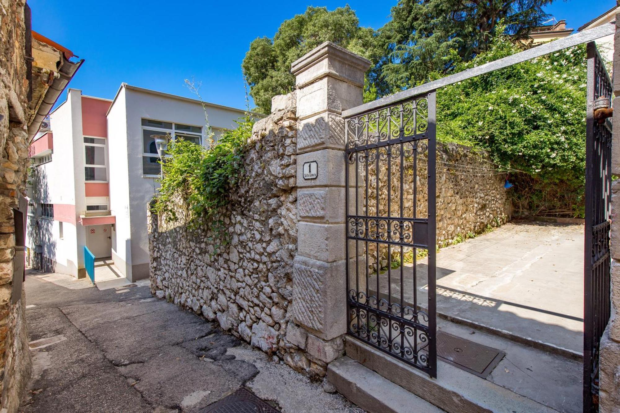 Apartment Salita Calvario Рієка Екстер'єр фото